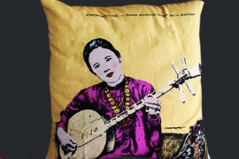 Cushion cover printed Vietnamese ethnic woman 6